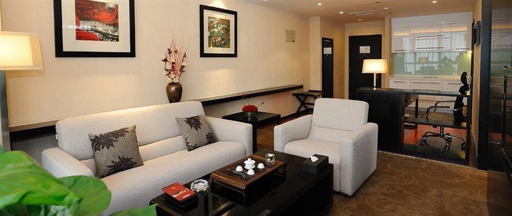 Dong Huang Hotel Пекин Екстериор снимка