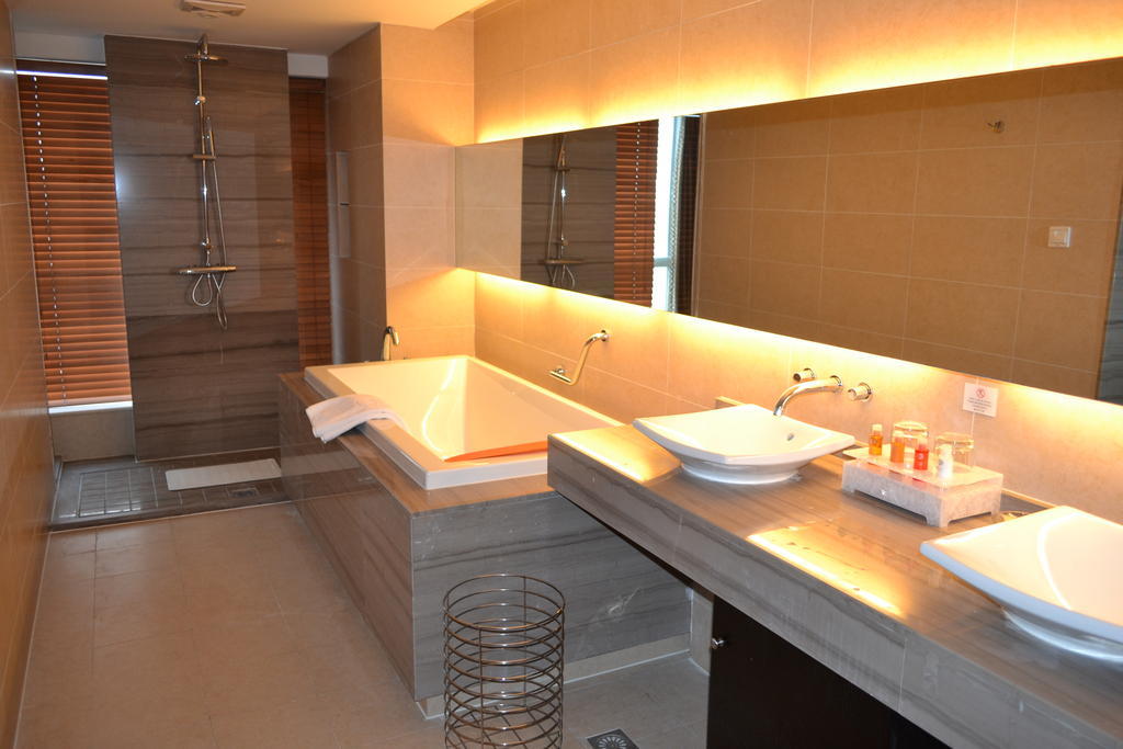 Dong Huang Hotel Пекин Екстериор снимка